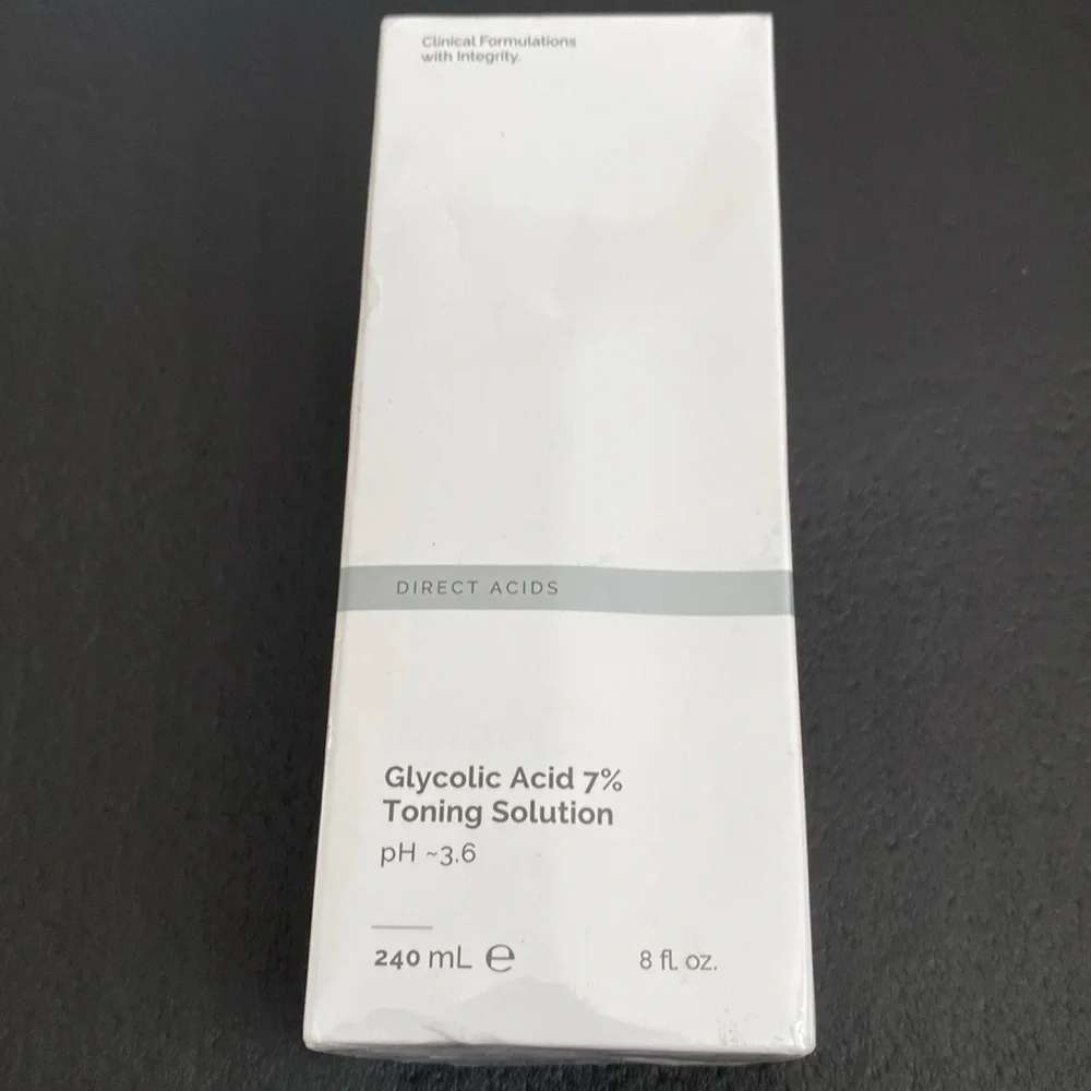8 FL Oz Glycolic Acid 7% Exfoliating Toning Solution, New in sealed‎ Box